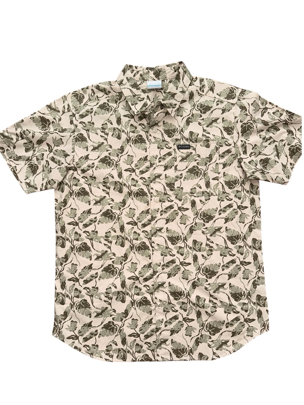 NWOT Columbia Men’s Floral Button-Up Shirt – Green Botanical Print – Size M